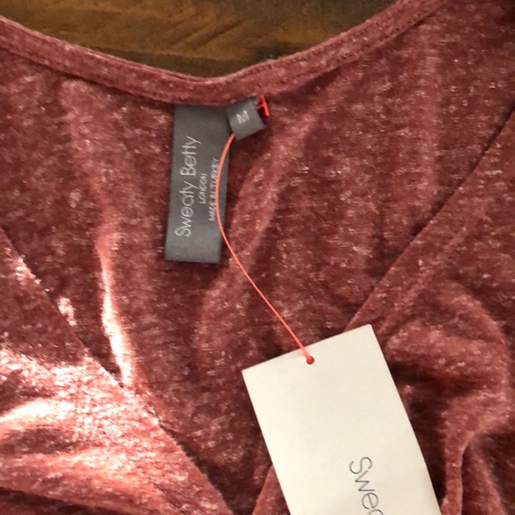 SWEATY BETTY ❤️‍🔥 KNOT WORKOUT TOP NWT SIZE MEDIUM - Picture 9 of 9